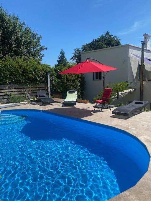 Villa Les Terrasses Dans La Nature Avec Piscine A 2 Pas De Lyon, Metro A 15Mn A Pied Pour Lyon Centre En 10Mn Ou Bus A 300M Pour Lyon Centre Oullins Dış mekan fotoğraf